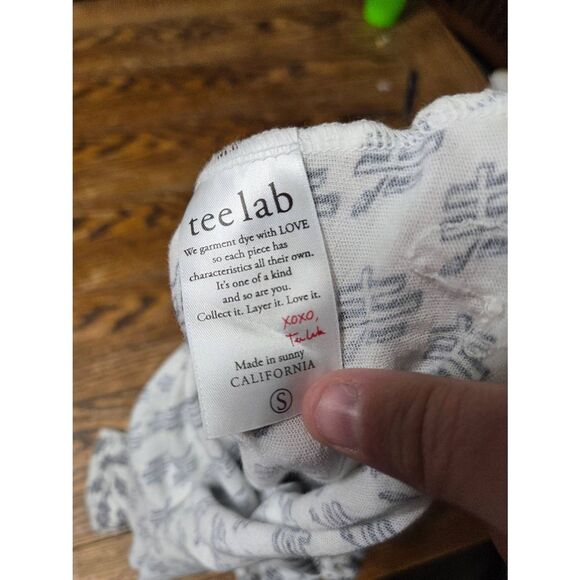 FRANK & EILEEN Tee Lab White Limited Edition Graphic "Hi" Racerback Tank Top XS - Picture 3 of 4